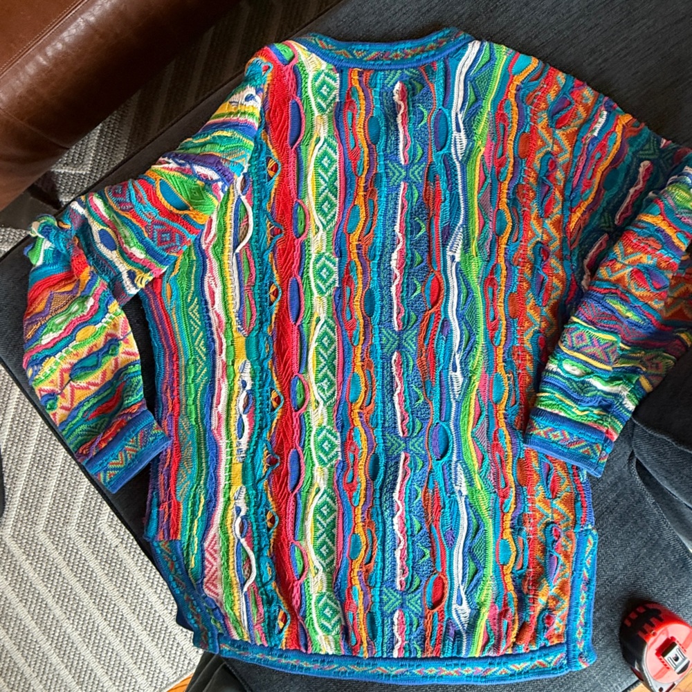 Vintage coogi sweater size M - Great Condition - Picture 7 of 14